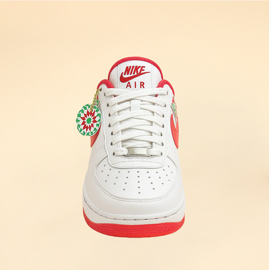 Its Maghribi AF Rouge –  حذاء مغربي أحمر